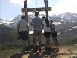 Nedre Oscarshaug Viewpoint to Hurrungane, 1100m above sea level